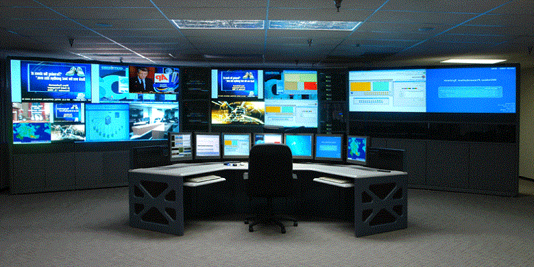 Ситуационный и диспетчерский центр с большими экранами и многомониторными композициями